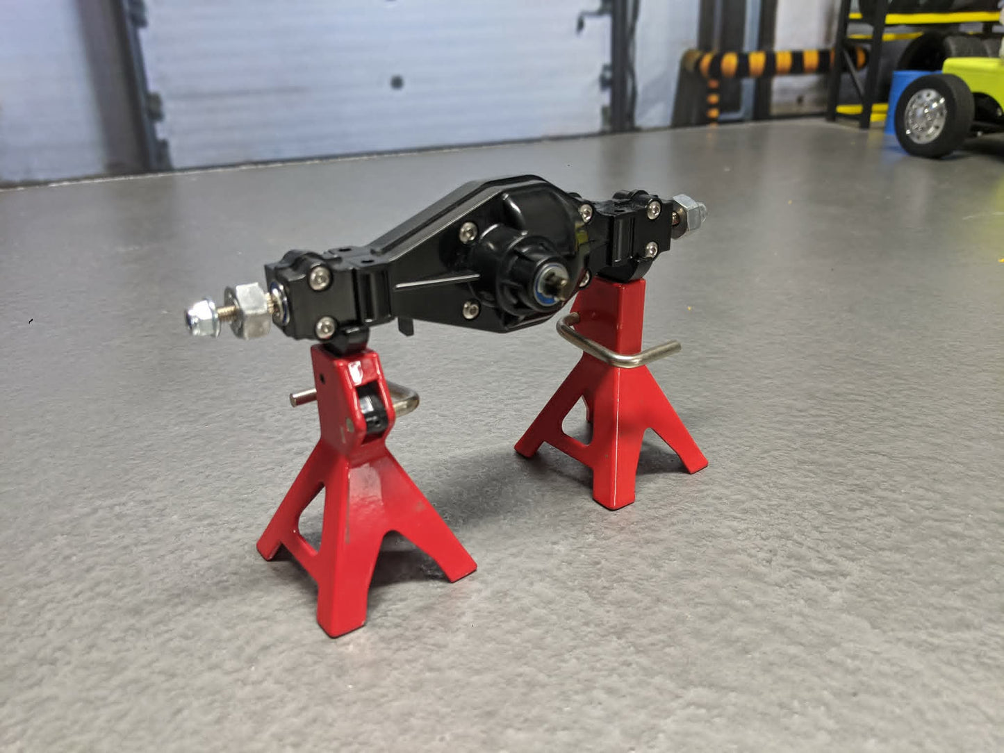 TS-#1 Tamiya Rear Axle