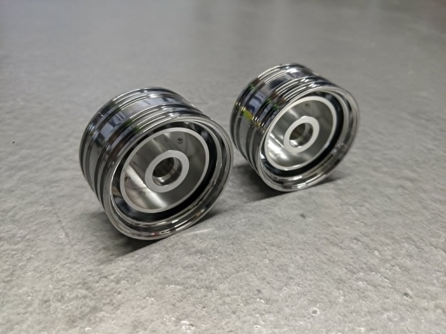 RC-Wide Front Rims Chrome
