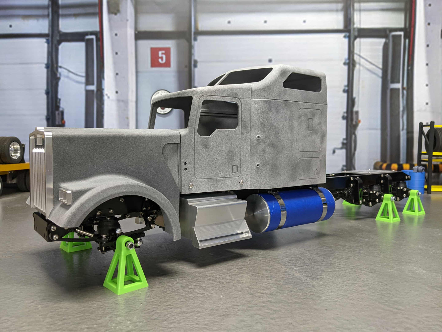 TS-28" W9 W/ 72" Stand-up