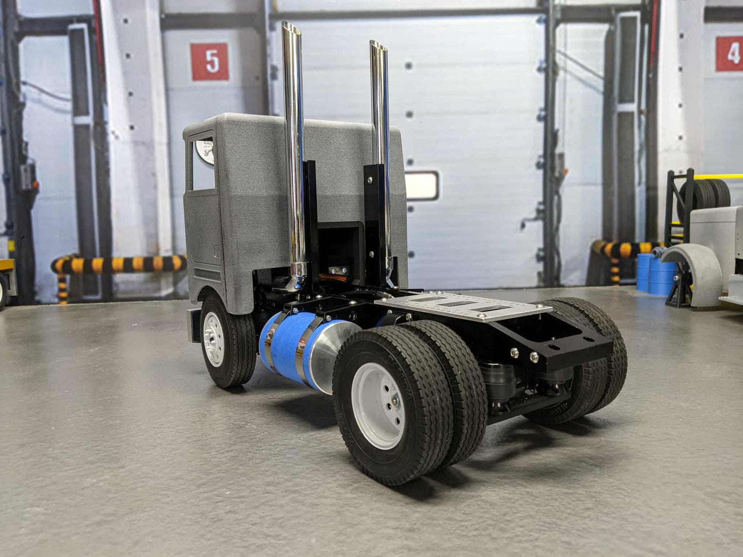 TS-13" P362 Day Cab Shory