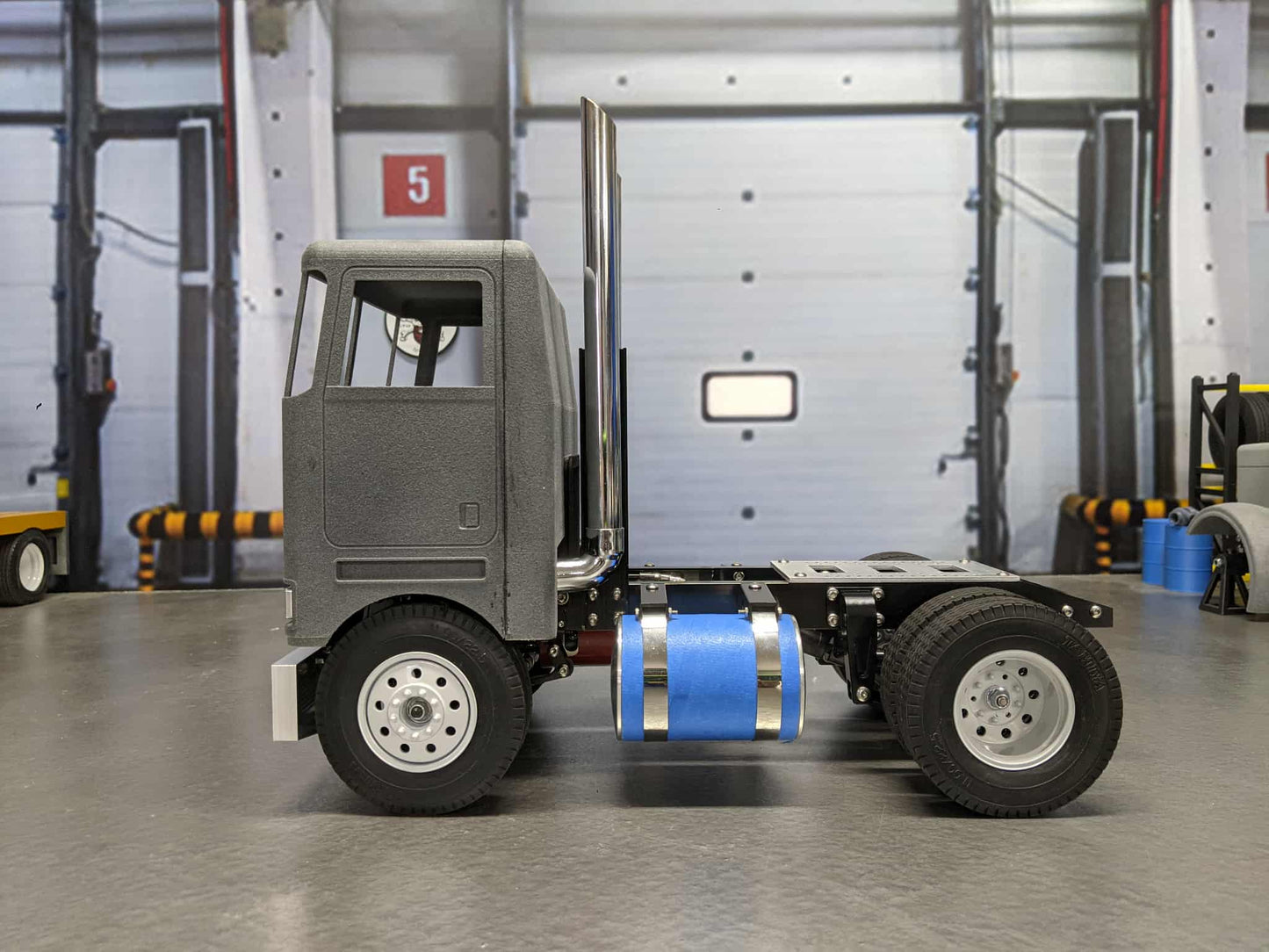 TS-13" P362 Day Cab Shory