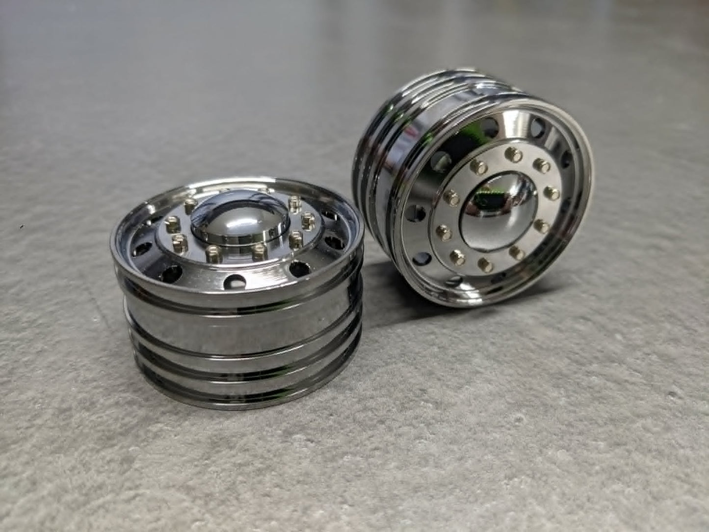RC-Wide Front Rims Chrome