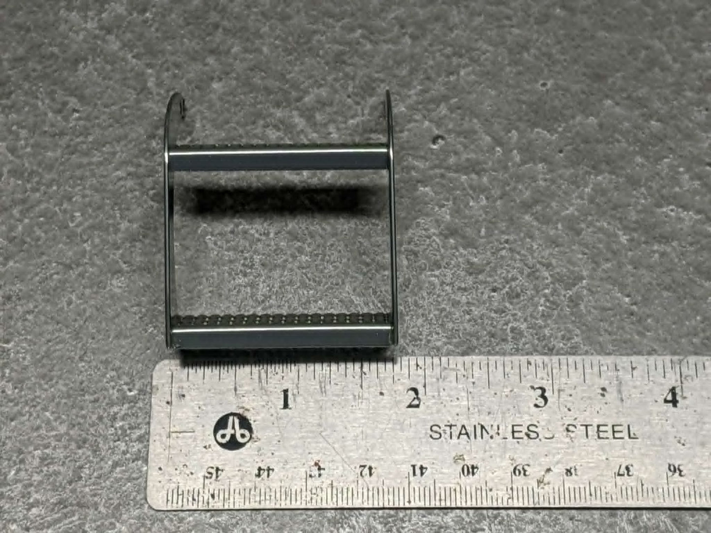 TS-Fuel Tank Step