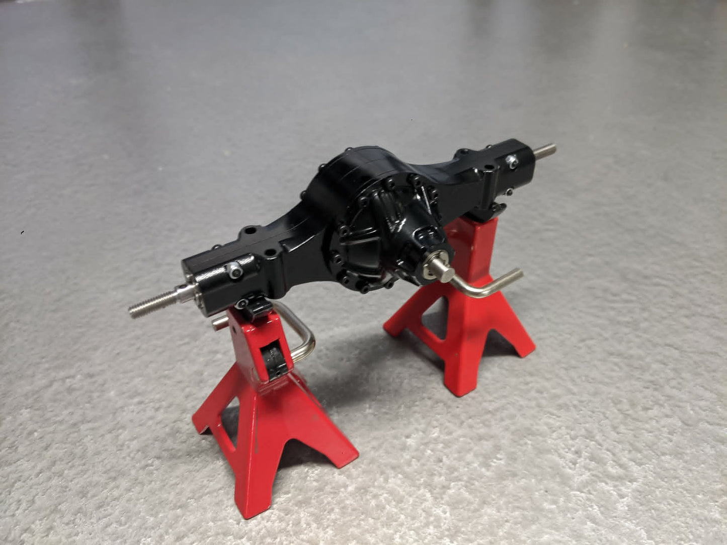 TS- #1 Lesu Rear Axle Q-9021