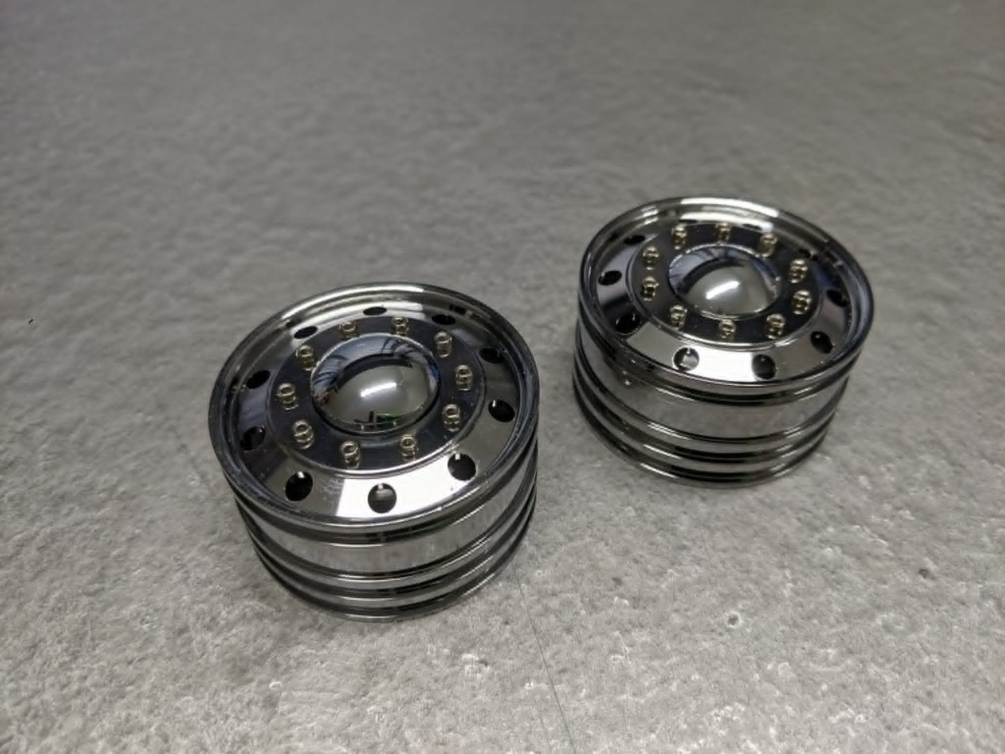RC-Wide Front Rims Chrome