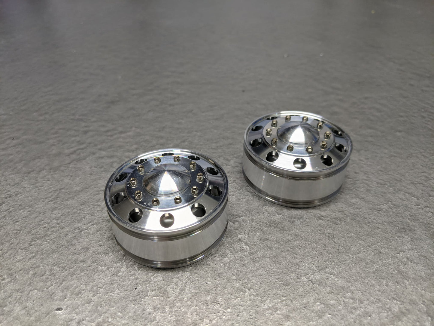 RC - 6X4 Big Round Standard Wheel Set