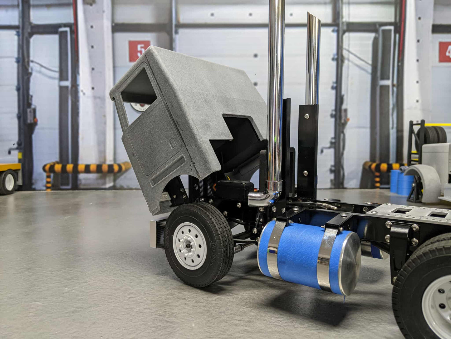 TS-13" P362 Day Cab Shory