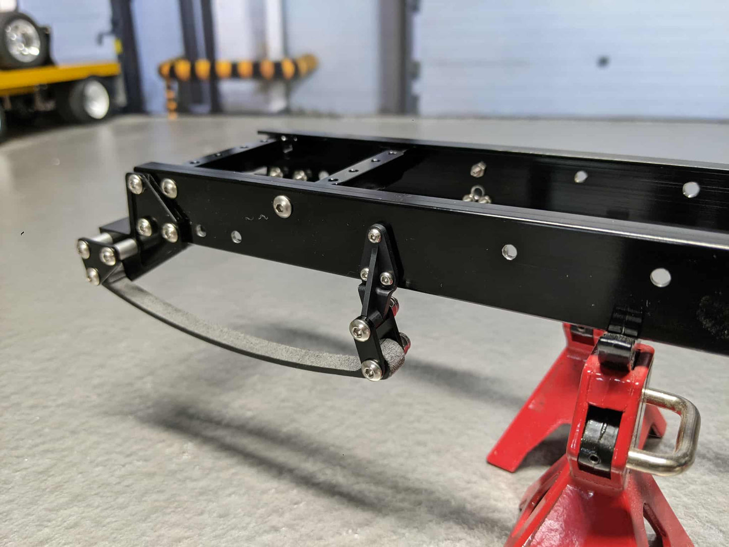 TS-2252 Front Suspension