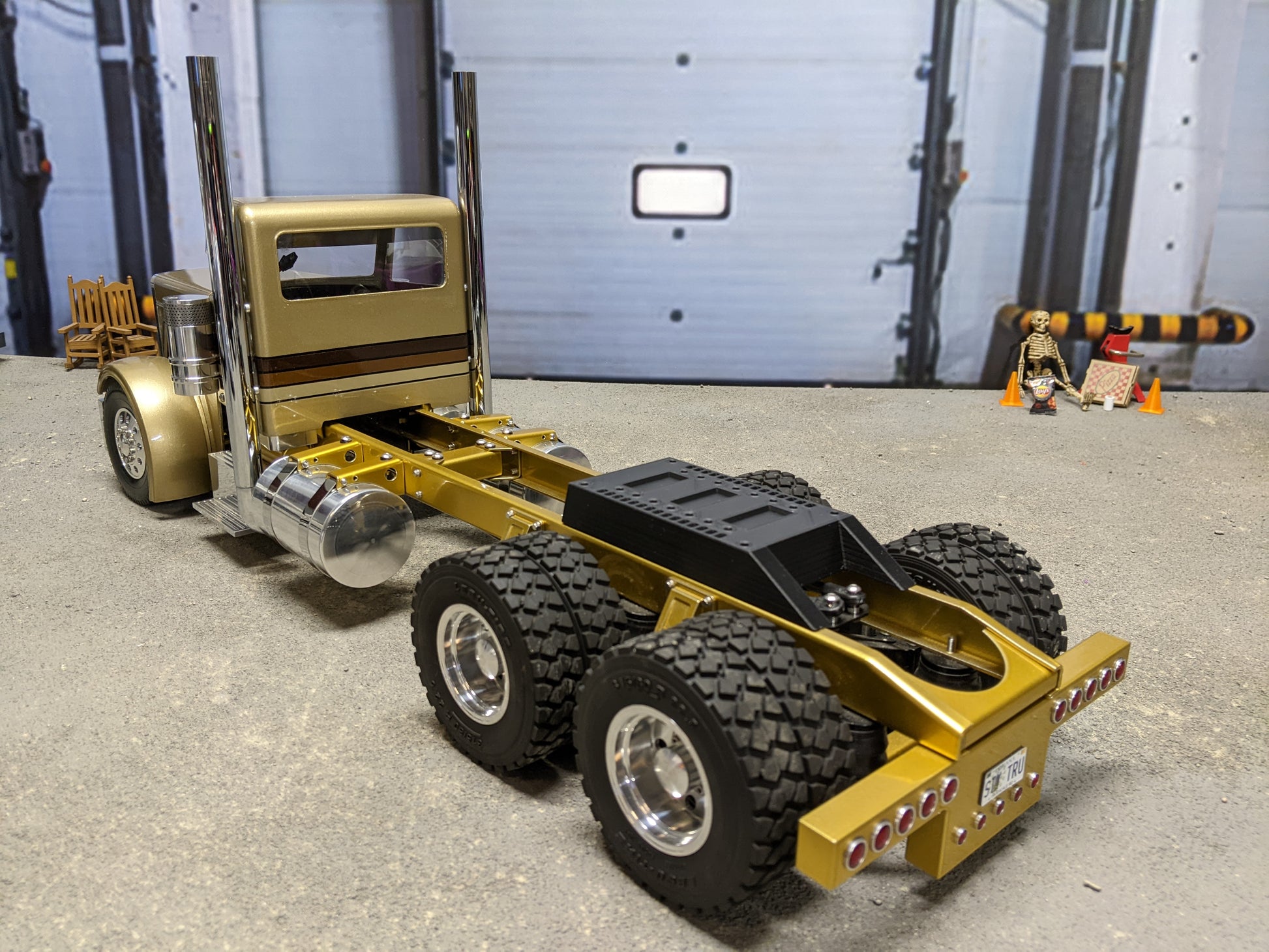 TS - 3d 5th Wheel Riser – True Scale R/C